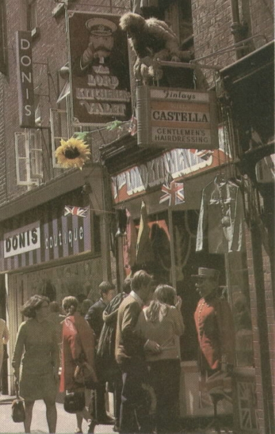 15 Foubert's Place - Lord Kitchener b.jpg
. Click on the picture to enlarge